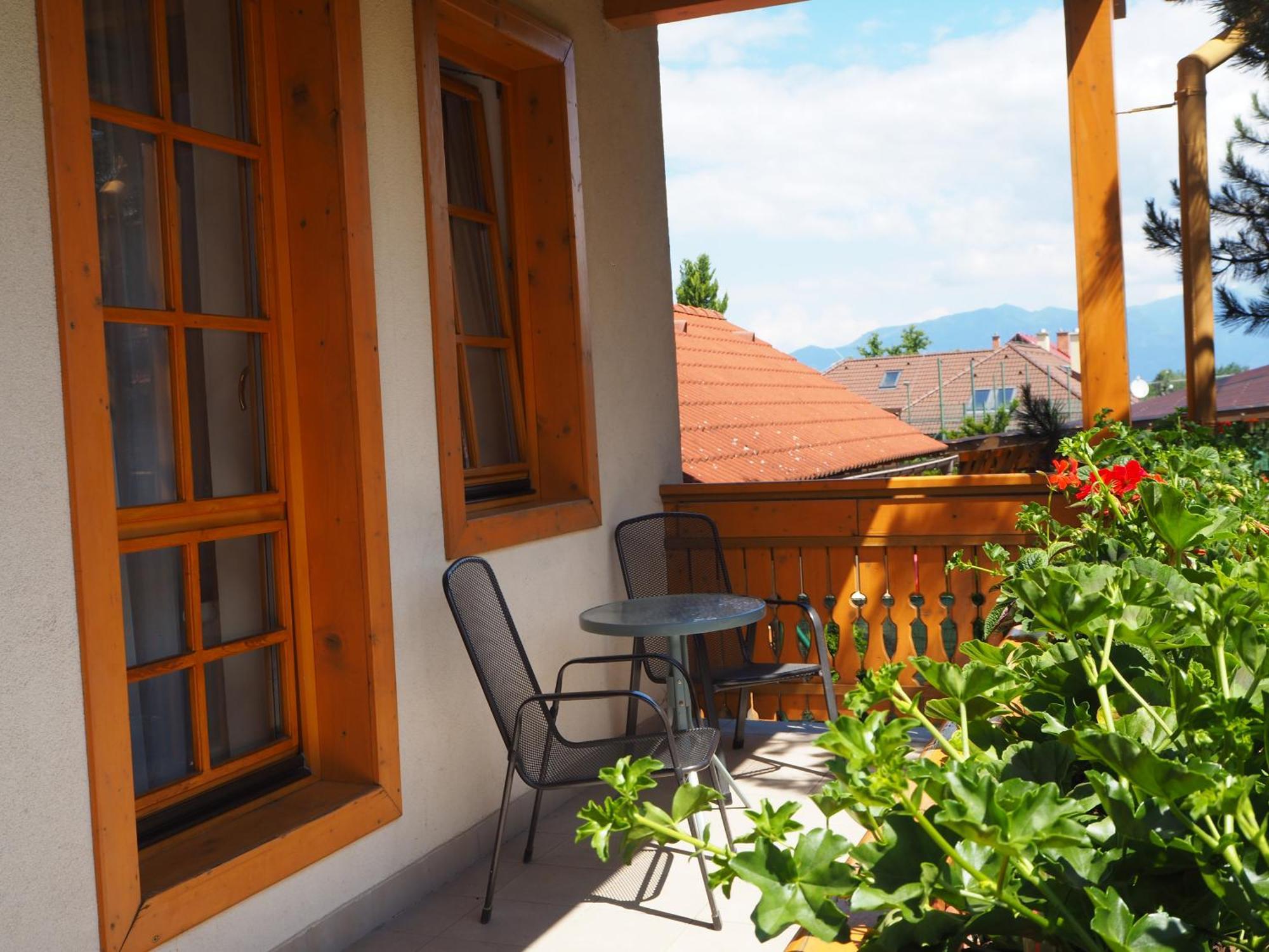 Privat Alenka Otel Liptovský Mikuláš Dış mekan fotoğraf